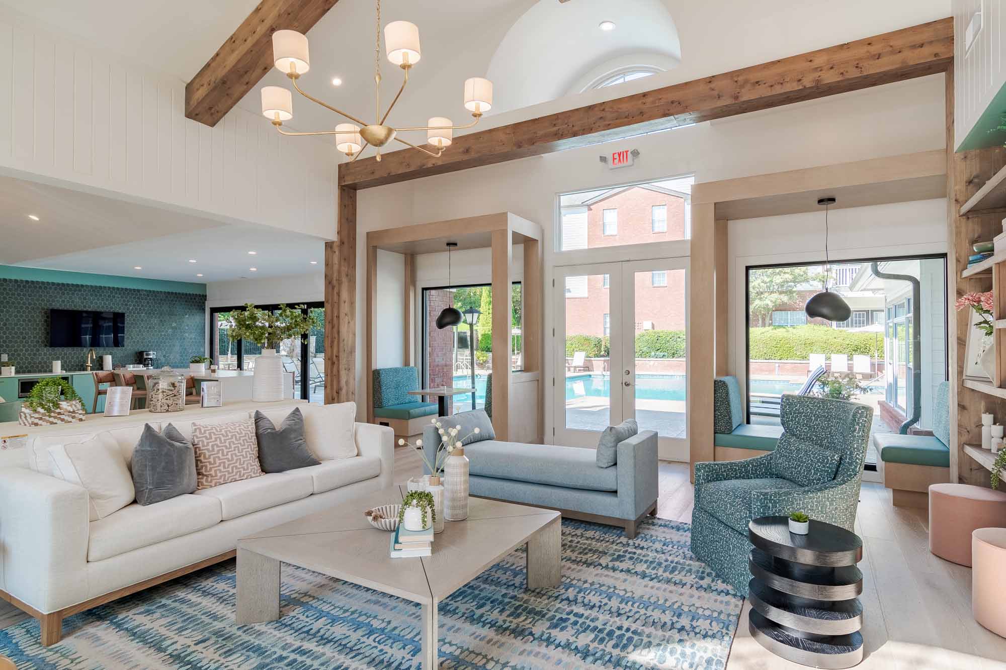 The Cleo Dunwoody is a similar property to Zzz-Lofts At Perimeter Center located in Dunwoody